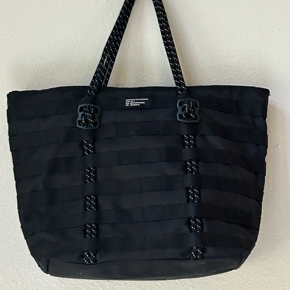 All-Purpose Large Tote Bag: Nike AF-1 Full Zip Gym/Sports/Travel/Work/Outdoors
